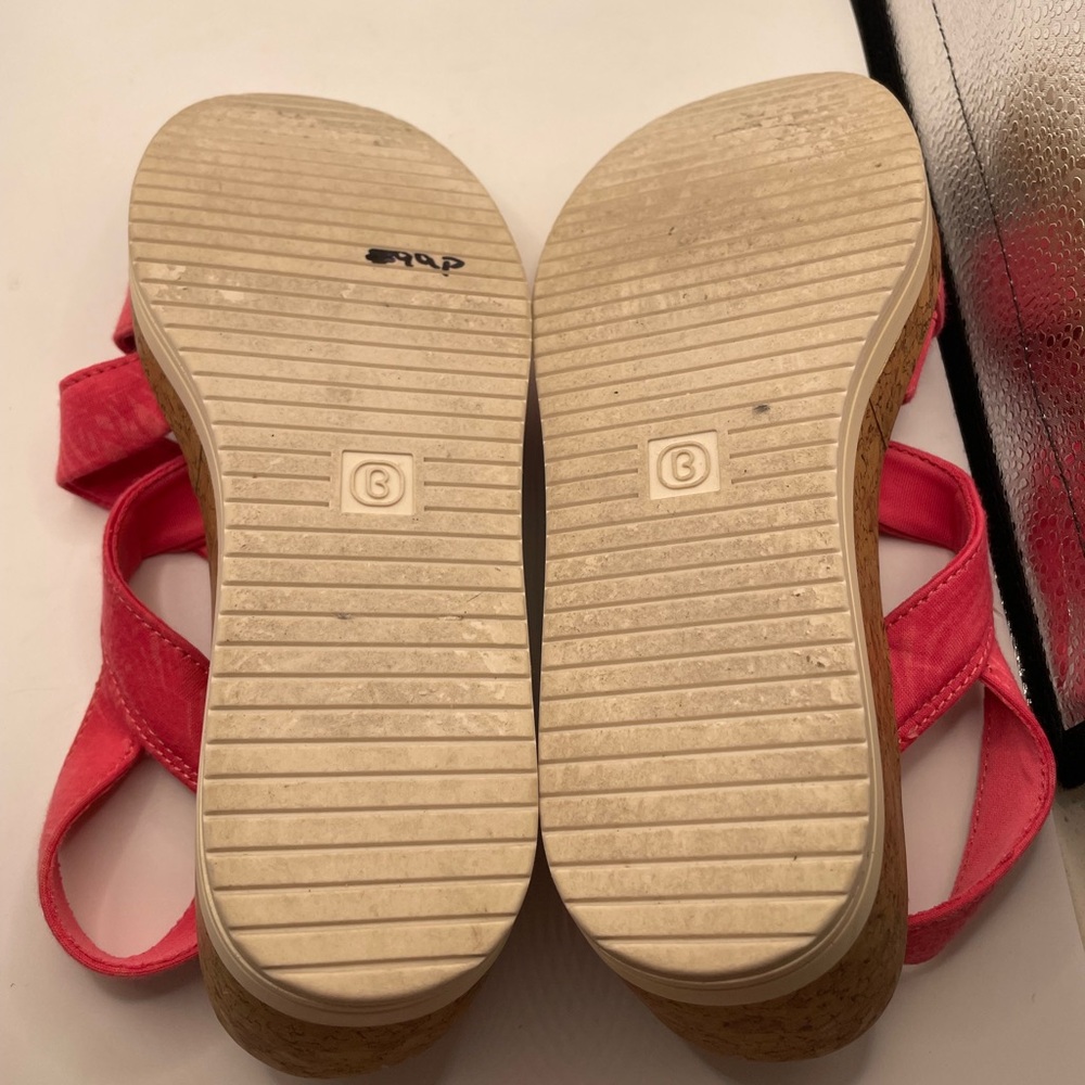 Bzees Radiant womens pink platform sandals size 7 - Picture 7 of 9